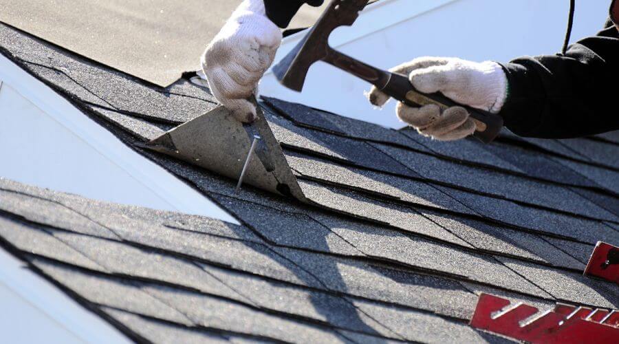 Professional gutter cleaning in Spencer, VA